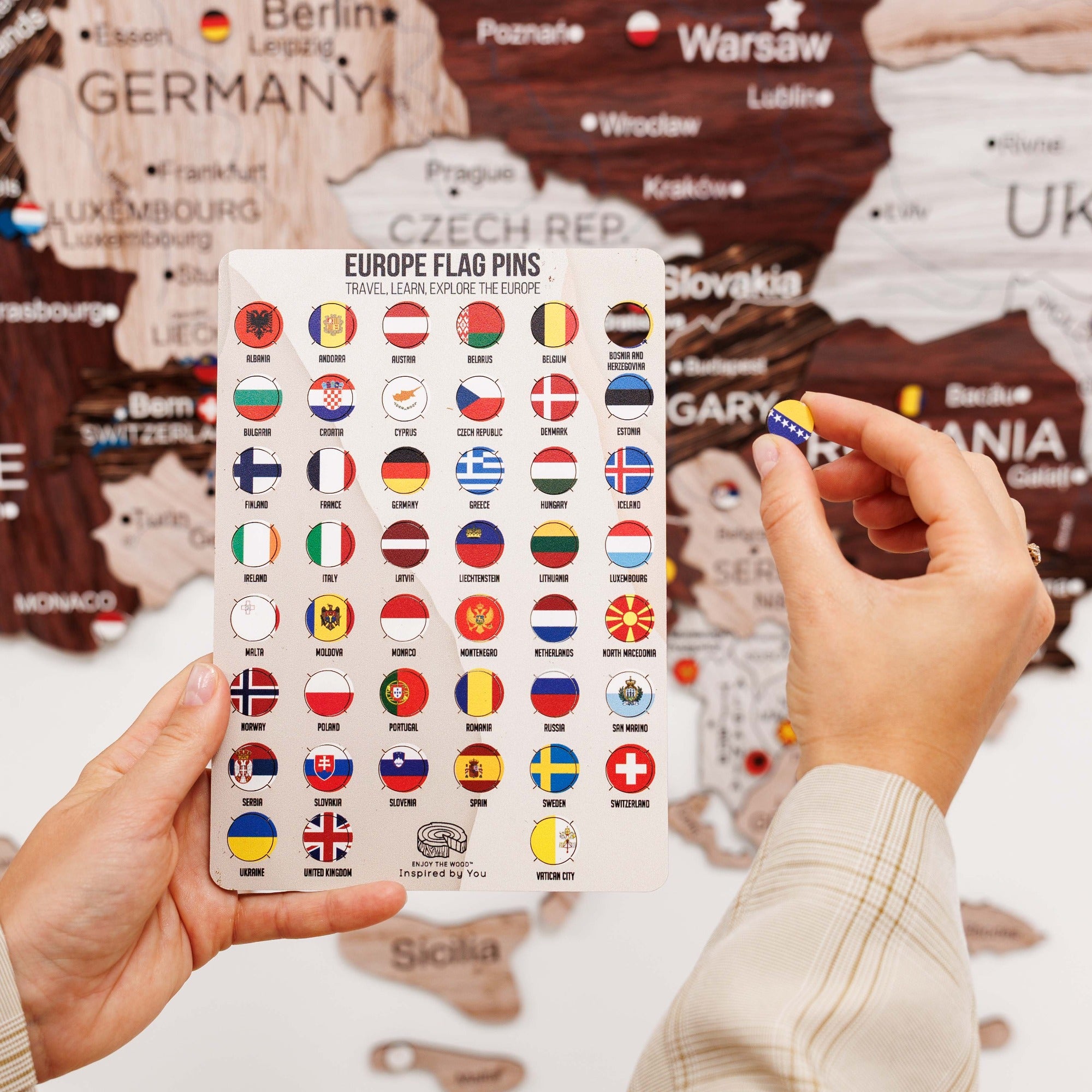 Mapa de Europa 3D de Madera Cappuccino