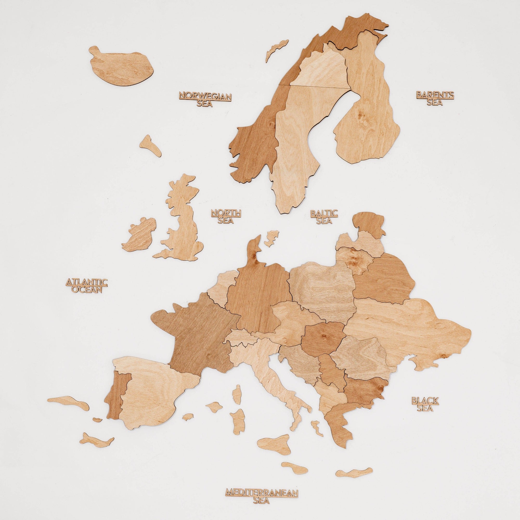 Mapa de Europa 3D de Madera Dorado