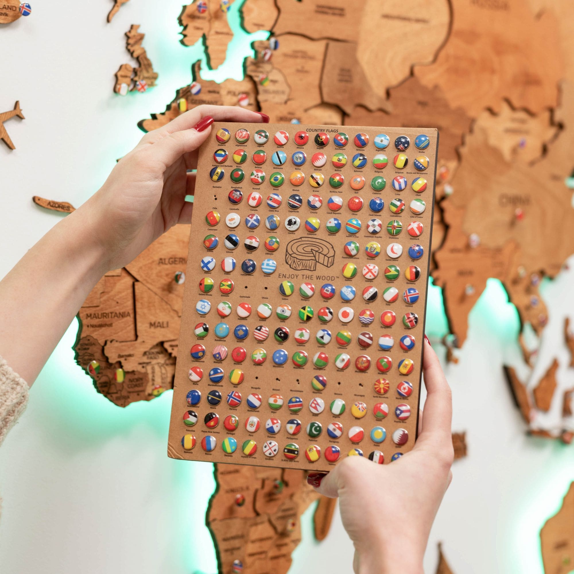 light wooden map oak