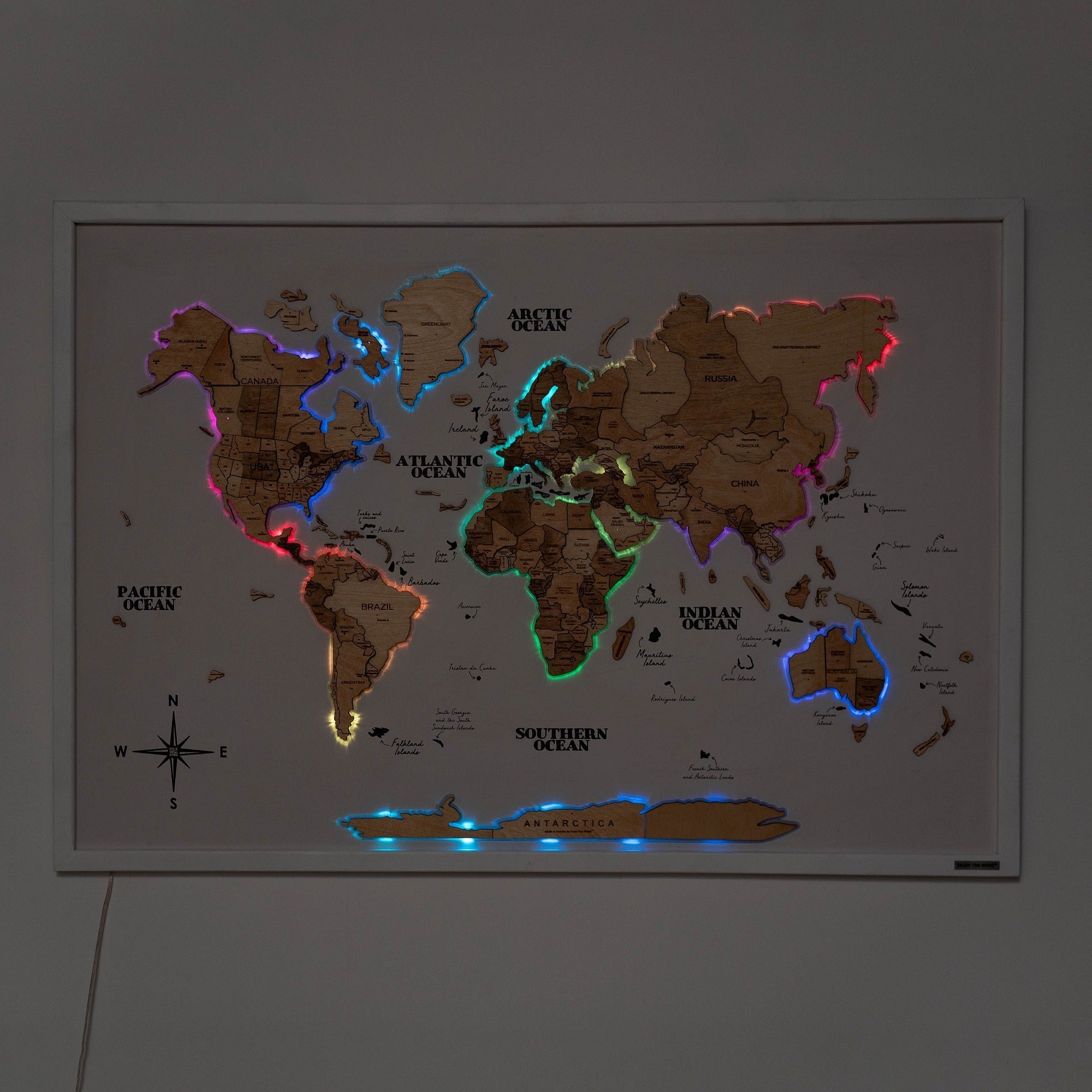 Map on Board LED 2.0 Gold