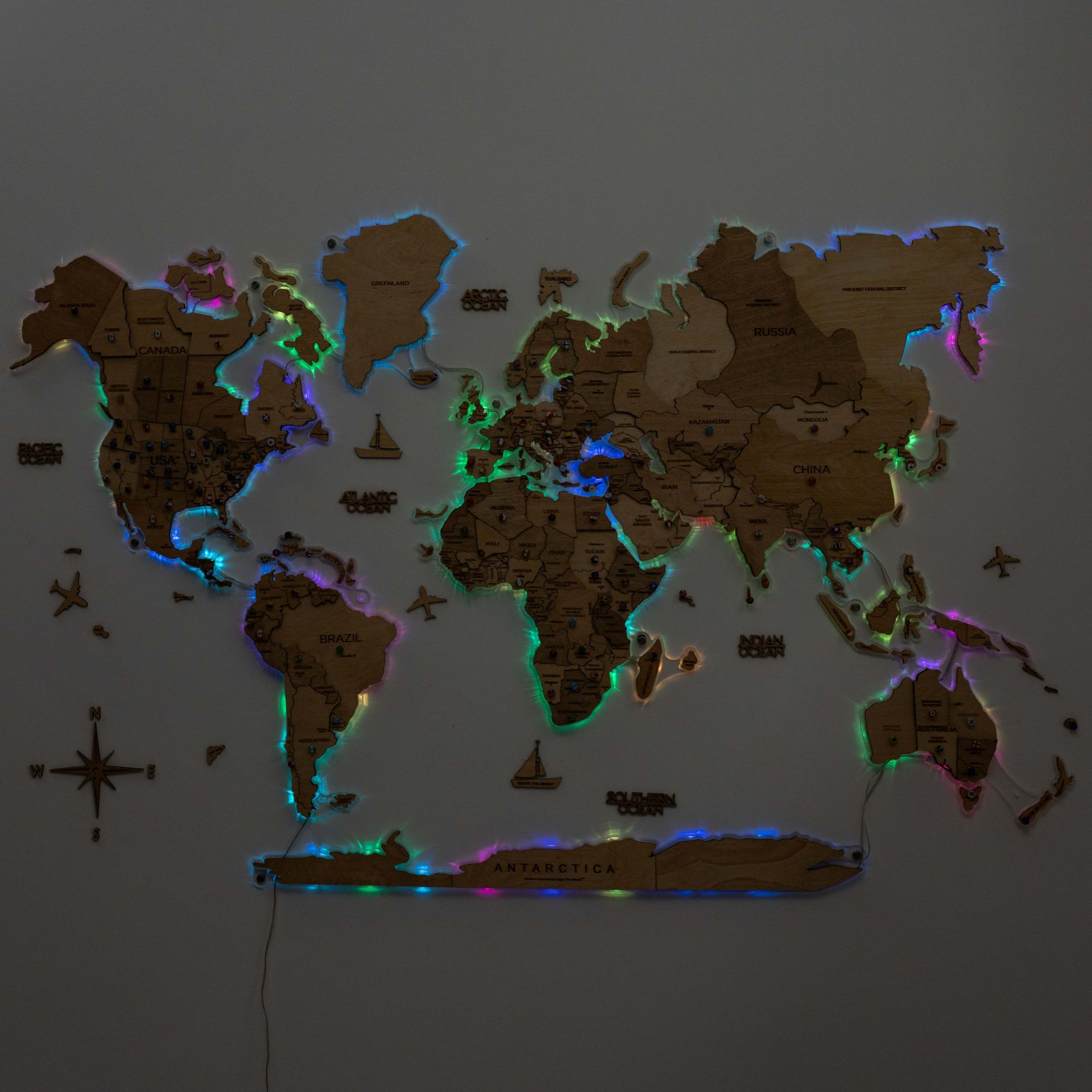 3D LED Wooden World Map 2.0 Gold