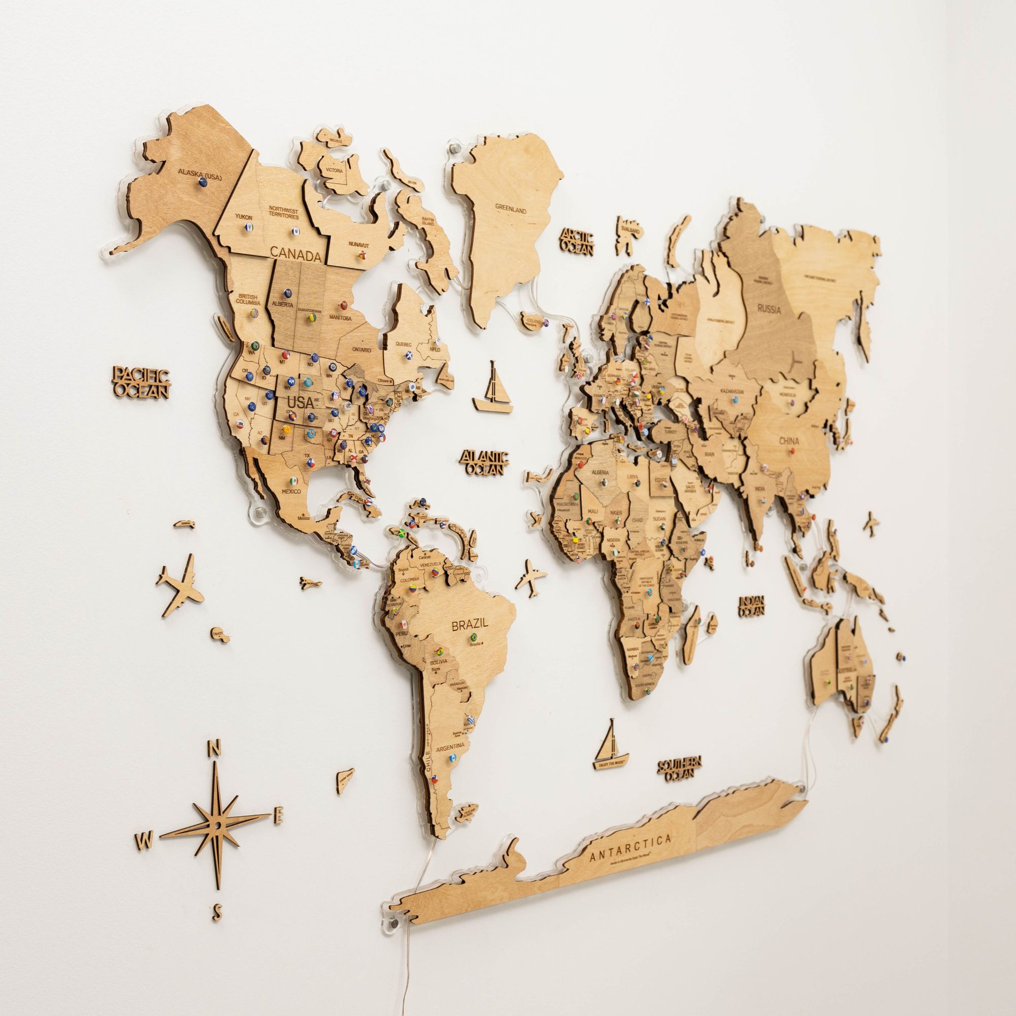 3D LED Wooden World Map 2.0 Gold
