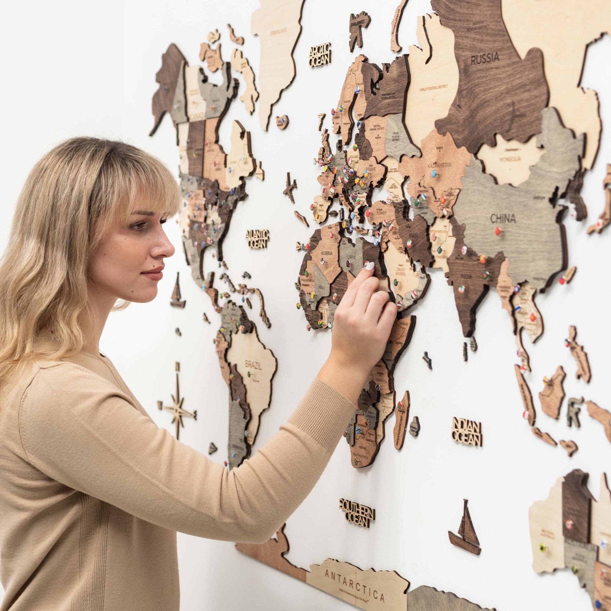 Decoración de pared con mapa