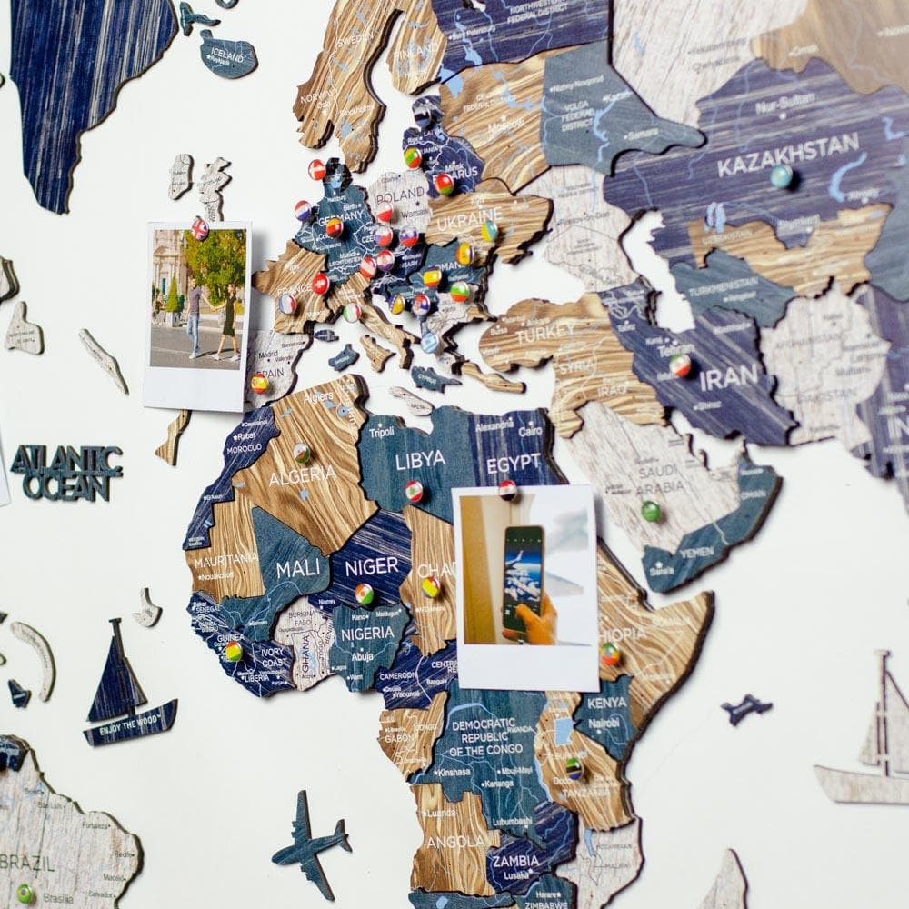 weltkarte holz 3d