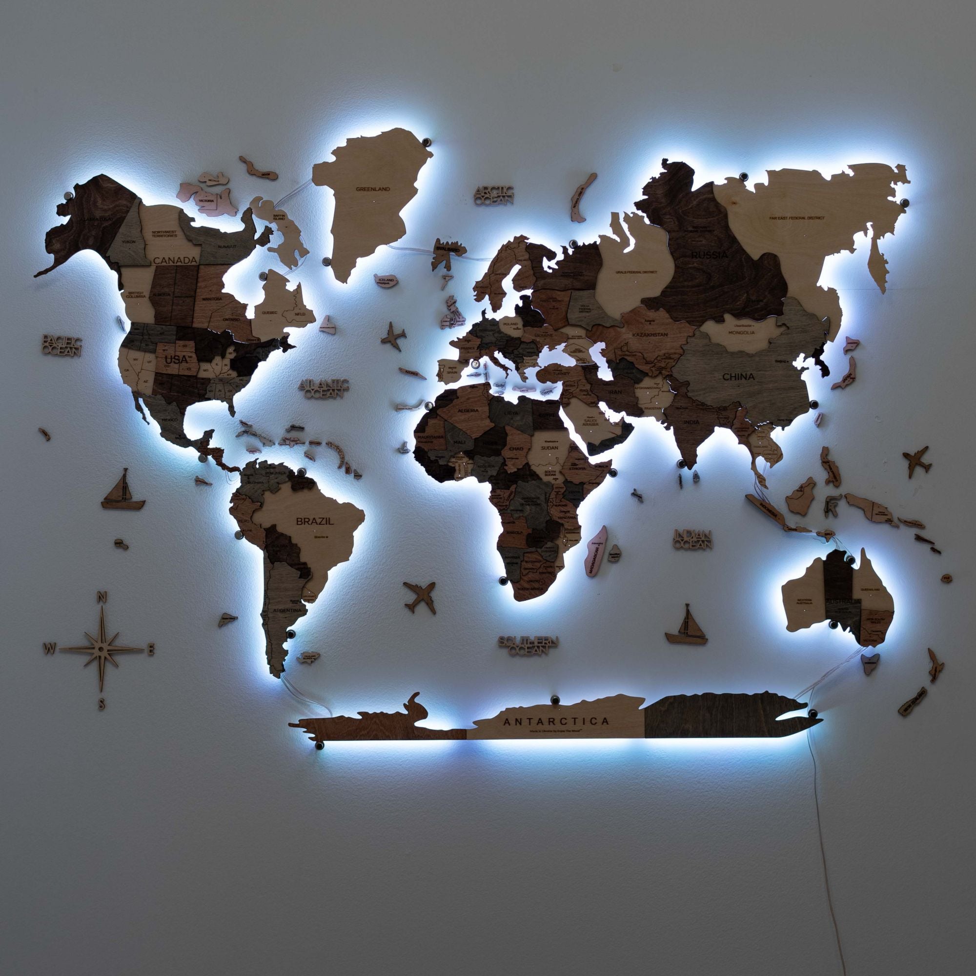 LED map decor