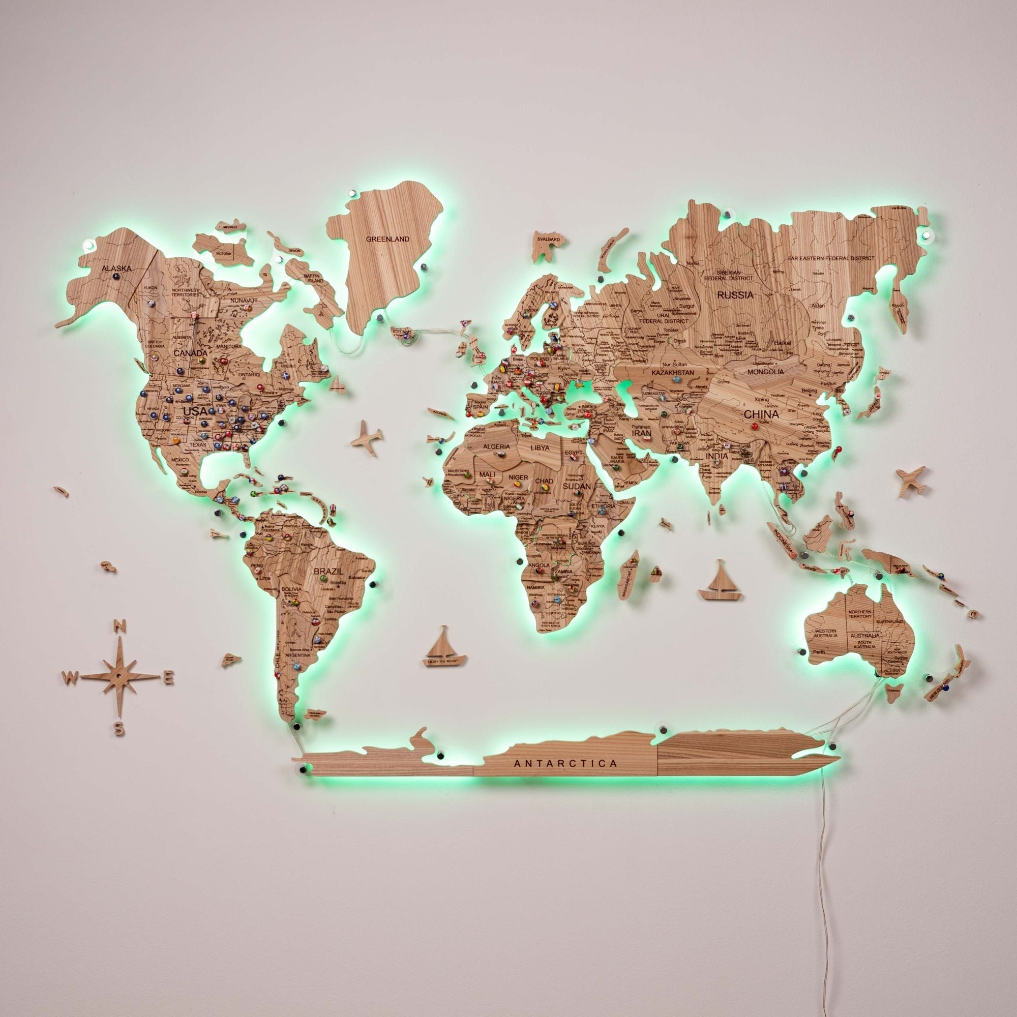 Mapas de Madera del Mundo 3D con LED