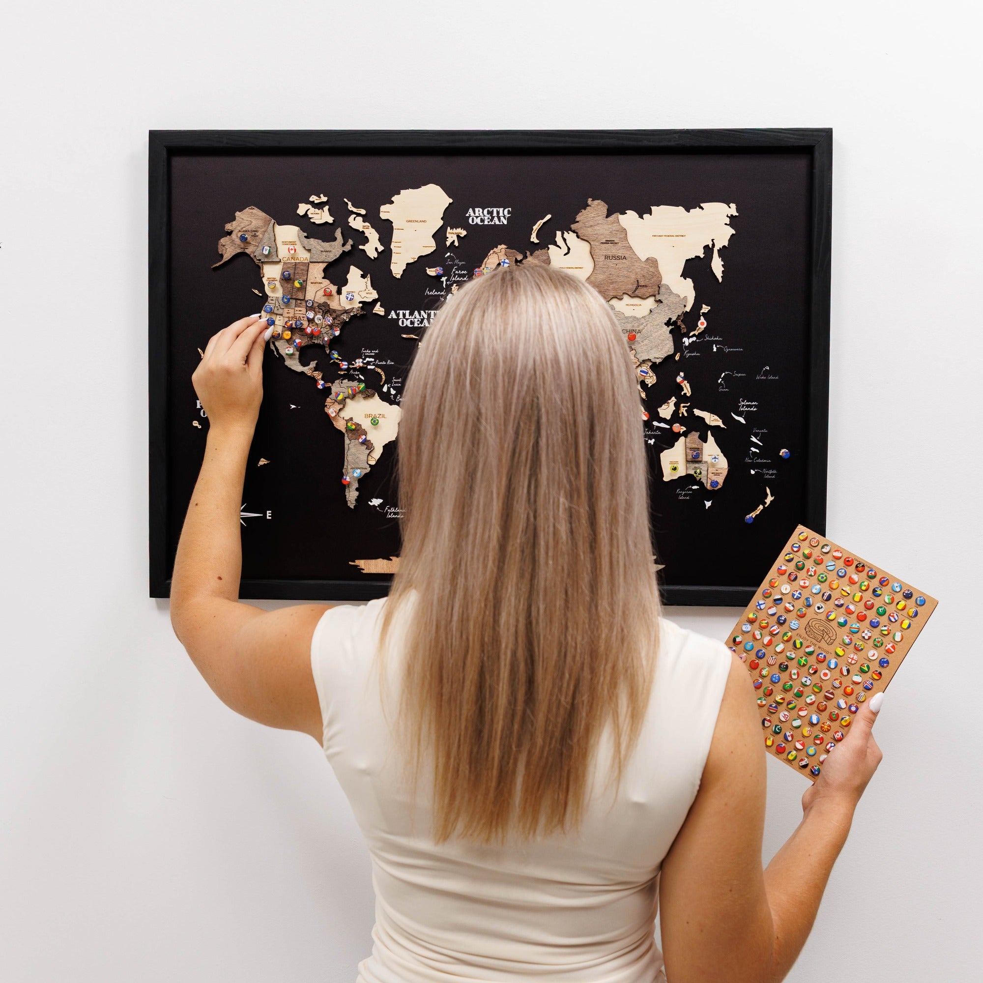 Mapamundi 3D de Madera Un Solo Panel Smokey