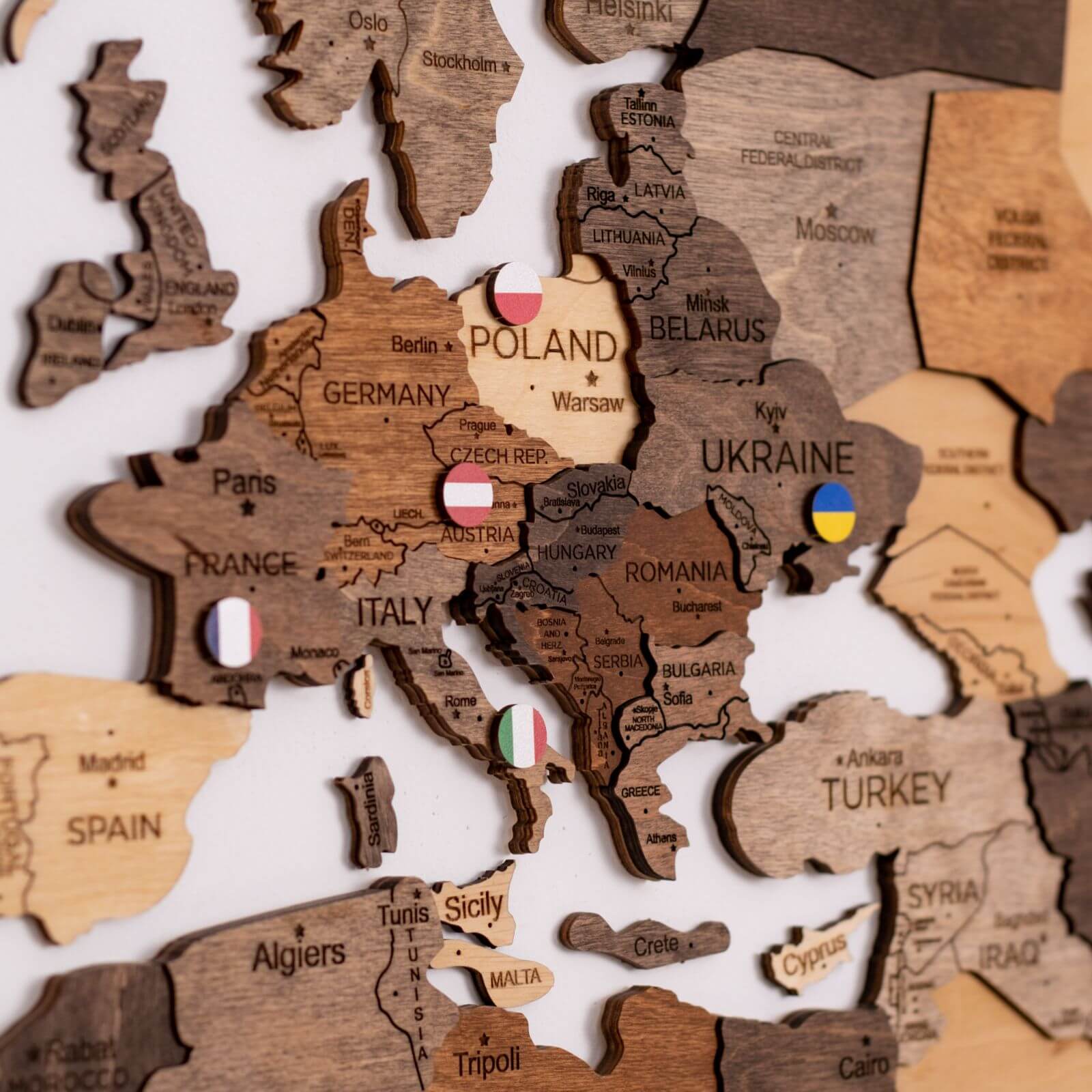 Pines con Banderas de Europa