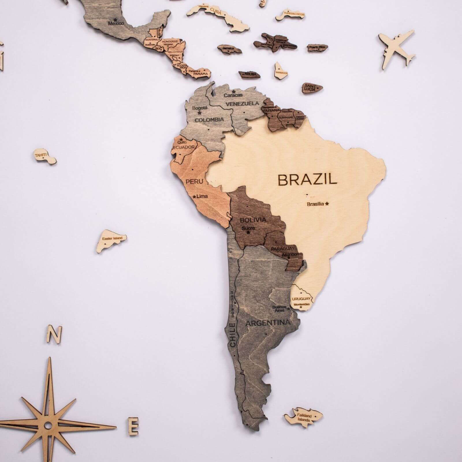Decoración de pared con mapa